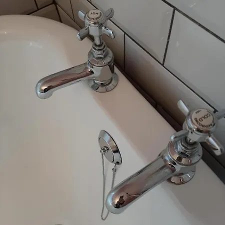 Gasthof Salisbury - Free Parking