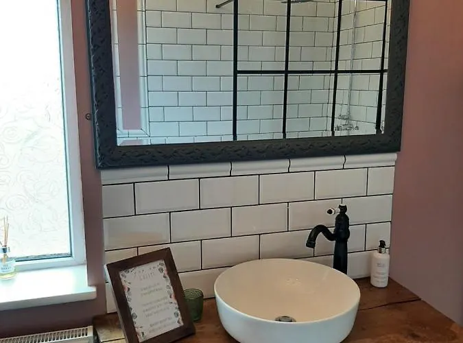 Salisbury - Free Parking * York