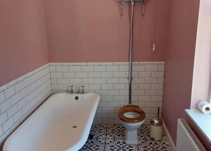 Guest house Salisbury - Free Parking