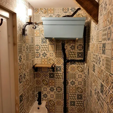 Salisbury - Free Parking بيت ضيافة