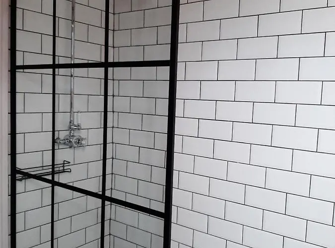 Salisbury - Free Parking * York