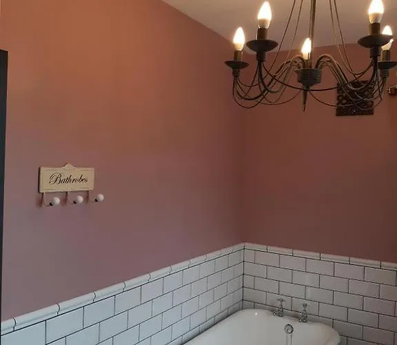 Salisbury - Free Parking * York