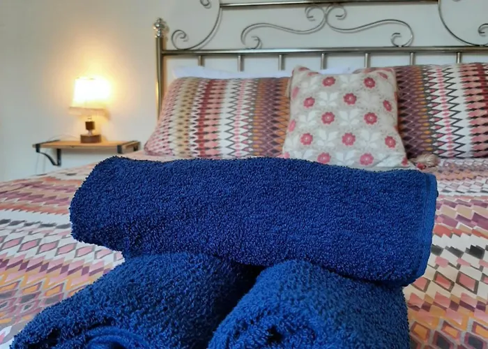 Guest house Salisbury - Free Parking