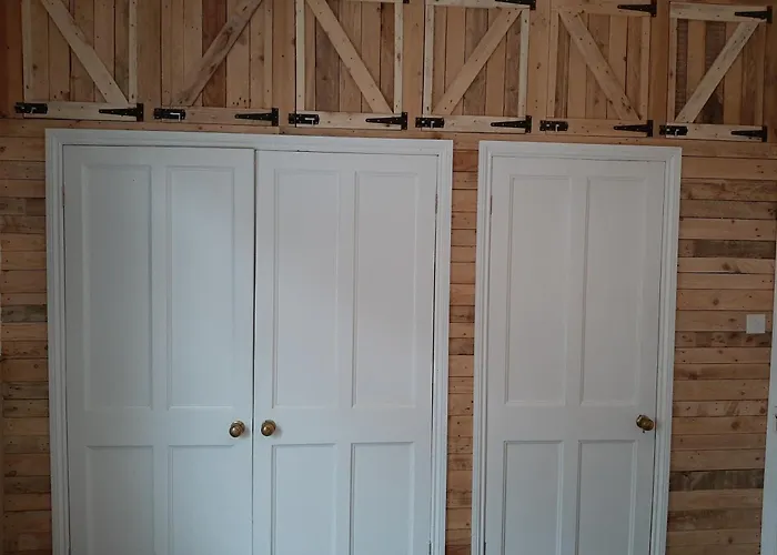 Salisbury - Free Parking *